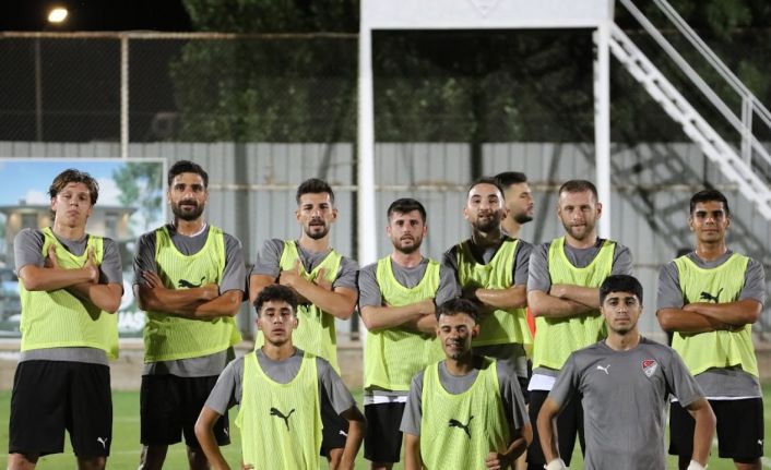 Elazığspor’da Erzurum kampı 29 futbolcu ile başladı