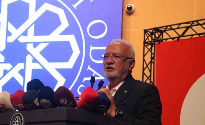 Elitaş: "Bazı partilerin Meclis’te etnik kimlikten dolayı hamaset duyguları ile hepimizin duygularını kabartan söylemlerine artık ‘dur’ deme zamanı geldi"