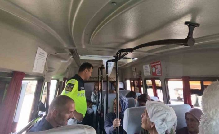 Emniyet kemerinin önemine dikkat çekildi