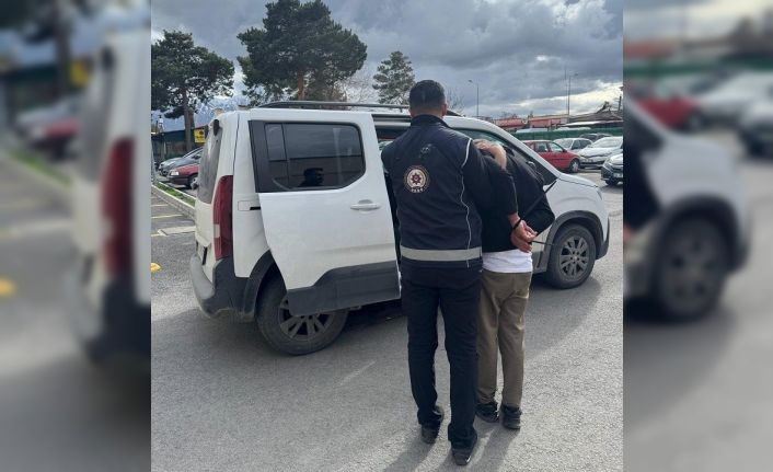 Erzincan’da çeşitli suçlardan kesinleşmiş hapis cezası bulunan 18 aranan şahıs yakalandı