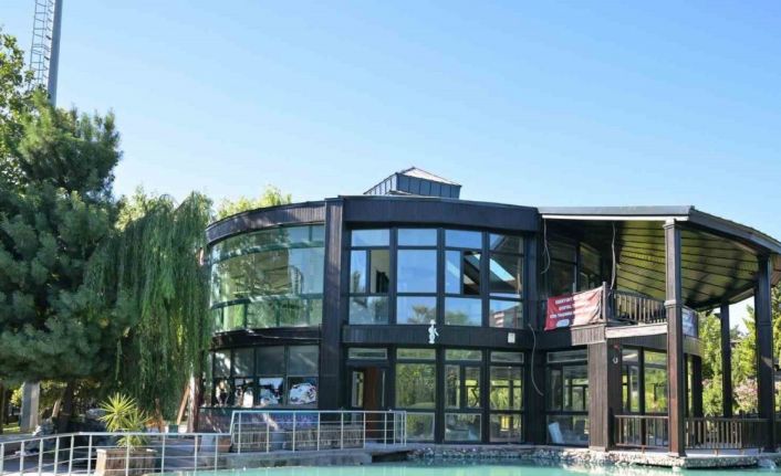 Esenyurtlu gençlere müjde: Vatan Kitap Kafe ağustos sonunda hizmete açılıyor