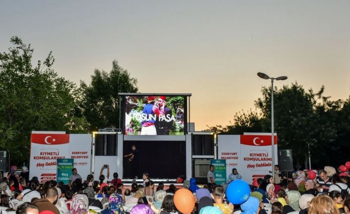 Esenyurt’ta yaz akşamları renkleniyor: Açık hava etkinliklerine yoğun ilgi