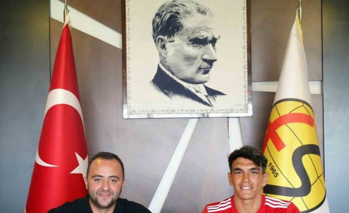 Eskişehirspor, kanat oyuncusu Akın Akman ile anlaştı