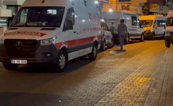 Evinde ölü bulundu