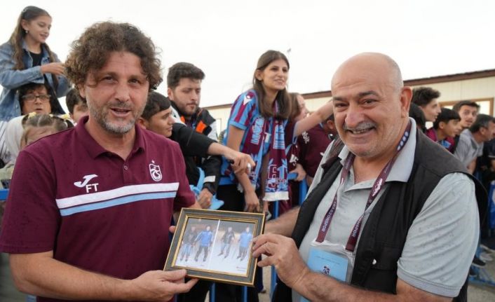 Fatih Tekke’ye gece kayağı fotoğrafı sürprizi