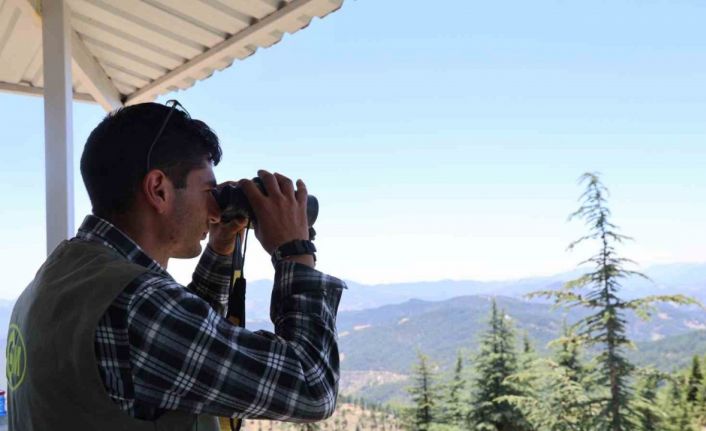 Feke’de bin 700 rakımda "Yeşil Vatan" nöbeti