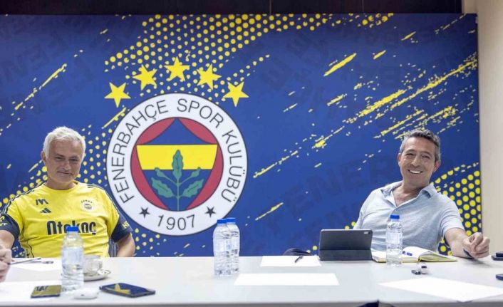 Fenerbahçe’de transfer zirvesi
