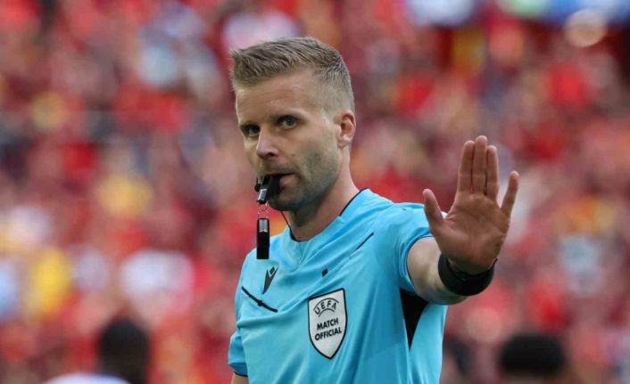 Feyenoord - Fenerbahçe maçını İsveçli hakem Glenn Nyberg yönetecek