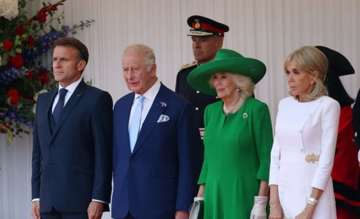 Fransa Cumhurbaşkanı Macron’dan İngiltere’ye ilk ziyaret