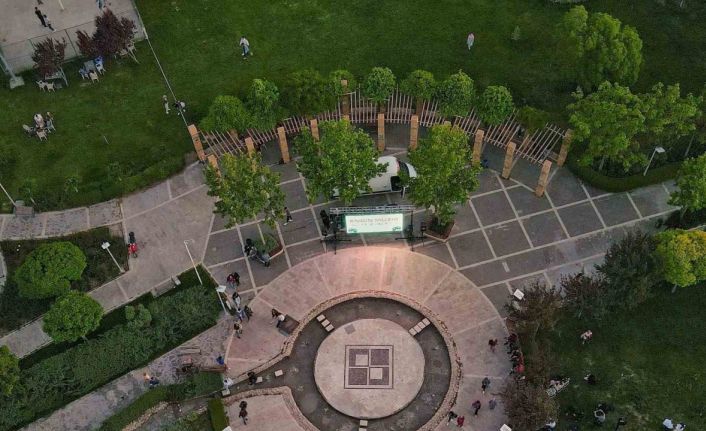 FÜ Rektörü Göktaş’tan tercih çağrısı: "Fırat Üniversitesi’nde güçlü bir gelecek sizi bekliyor"