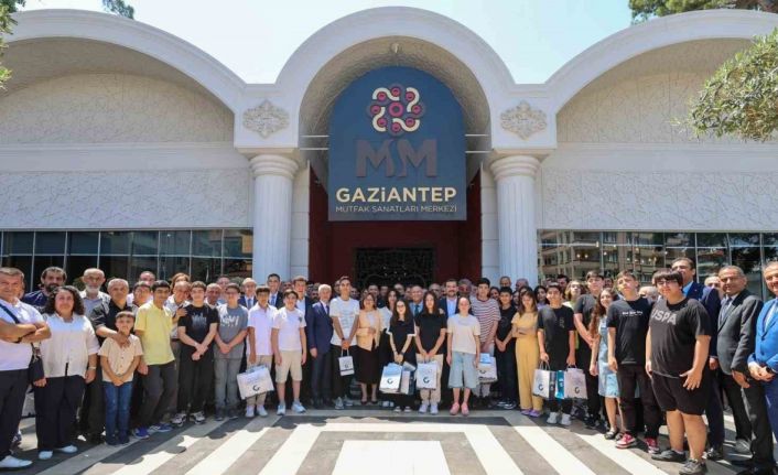 Gaziantep Büyükşehir’den "Gaziantep 2025 LGS birincileri şampiyonlar buluşması"