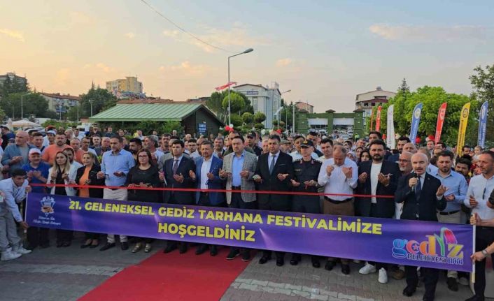 Gediz 21. Geleneksel Tarhana Festivali coşkuyla başladı