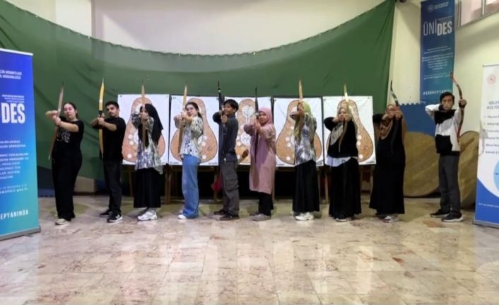 Geleneksel Türk Okçuluğu uygulamalı olarak anlatıldı