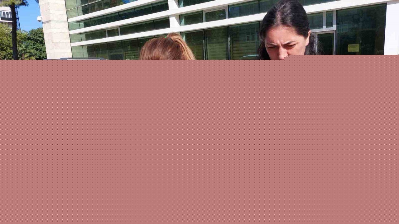 Genç kadın yengesini bıçakladı