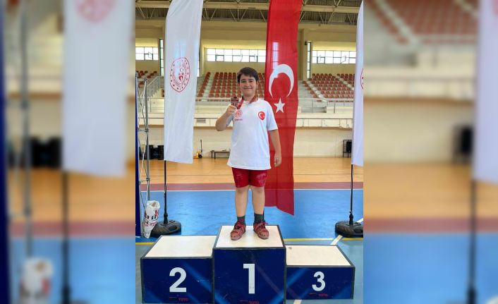 Genç sporcu, Türkiye 3’üncüsü oldu