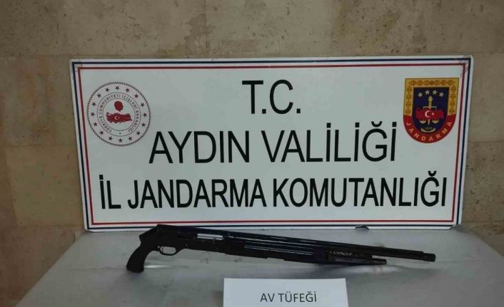 Germencik’te ruhsatsız av tüfeği ele geçirildi