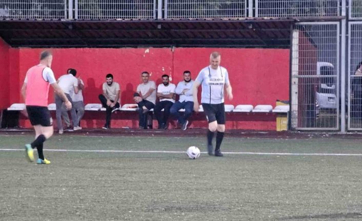 Gölcük’te köyler arası futbol heyecanı