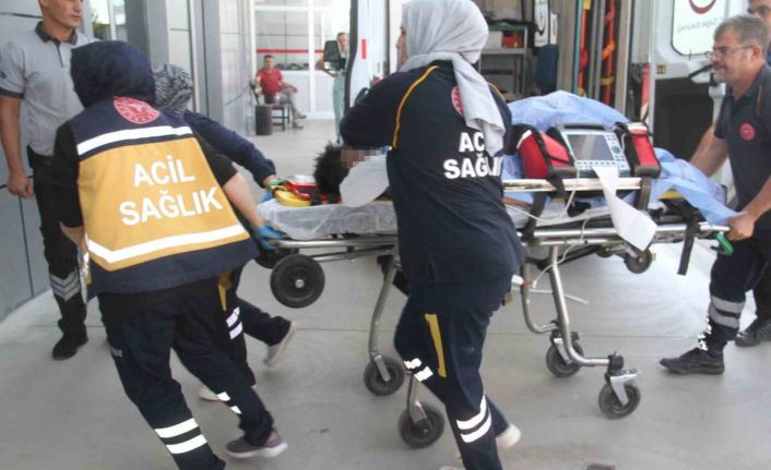 Göle giren 9 yaşındaki çocuk boğulma tehlikesi geçirdi