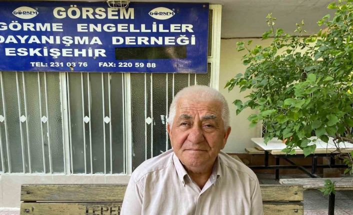 Görme engelliler kamu ve yerel yöneticilerden destek istiyor