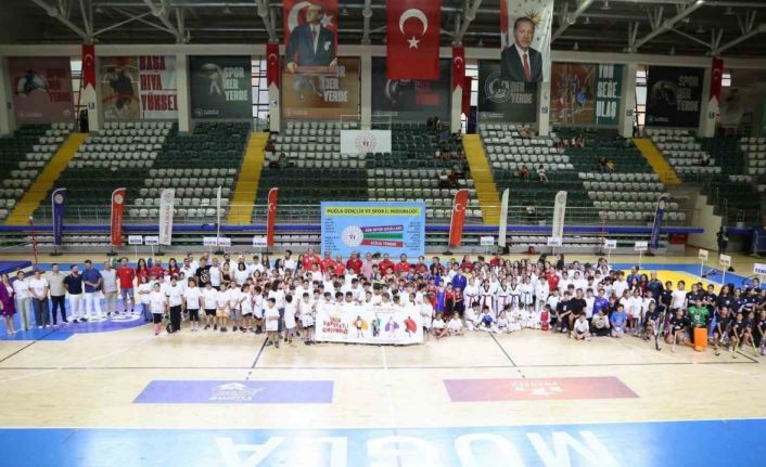 GSB yaz spor okulları açıldı