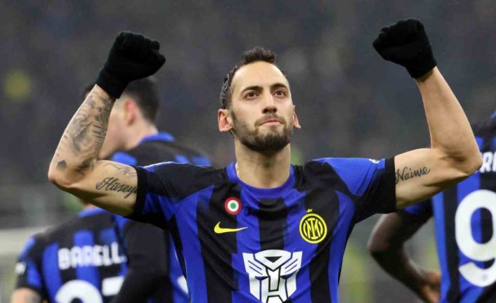 Hakan Çalhanoğlu: "Gelecek ne getirir göreceğiz"