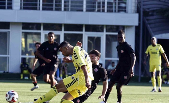 Hazırlık maçı: Fenerbahçe: 2 - Fatih Karagümrük: 2