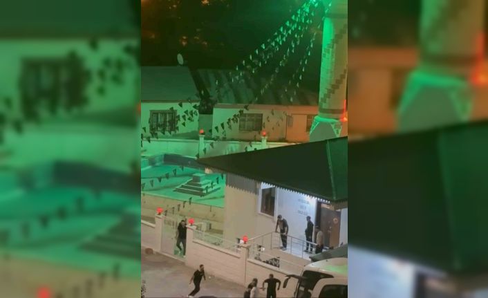 Iğdır’da Sürmeli Camisi’ne bıçaklı saldırı girişimi