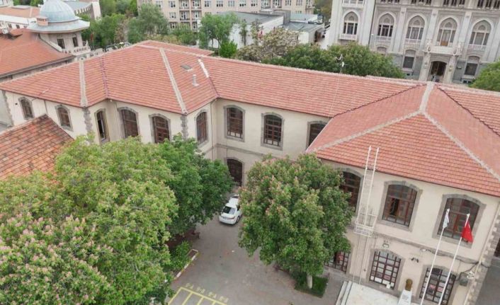 II. Abdülhamid döneminde kurulan okul sayısız öğrenciyi mezun verdi