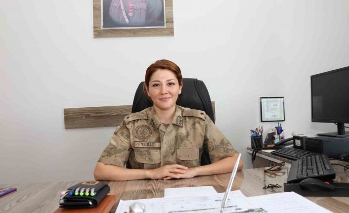 İlçede kadın jandarma komutanı sevinci