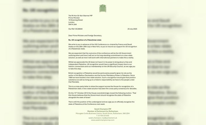 İngiltere’de 221 parlamenter, Başbakan Starmer’a Filistin’in tanınmasını talep eden mektup gönderdi