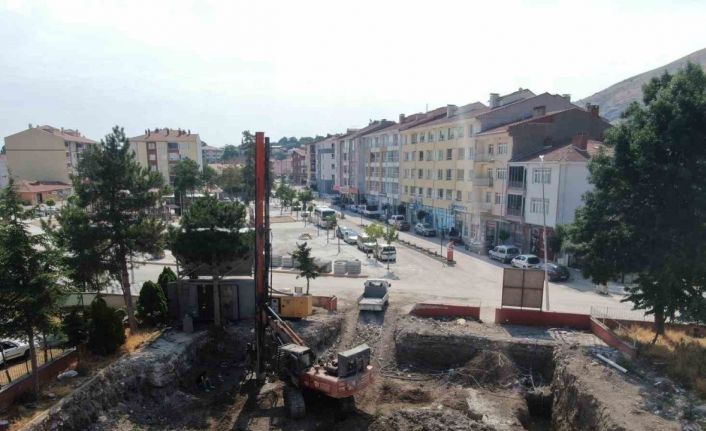 İnönü’de Hükümet Konağı çalışmaları hızla sürüyor