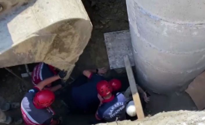 İnşaat alanında göçük: Bir işçi toprak altında kaldı