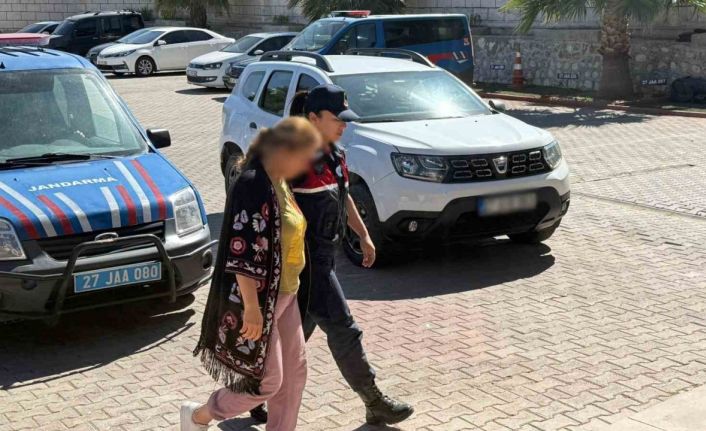 İntihar süsü vererek kaybolan kadın jandarma tarafından bulundu