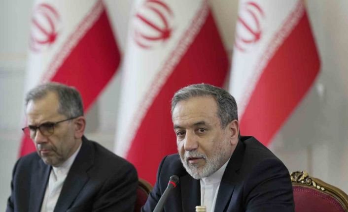 İran Dışişleri Bakanı Arakçi’den İsrail uyarısı: "Ateşkes kırılgan, misillemeye hazırız"