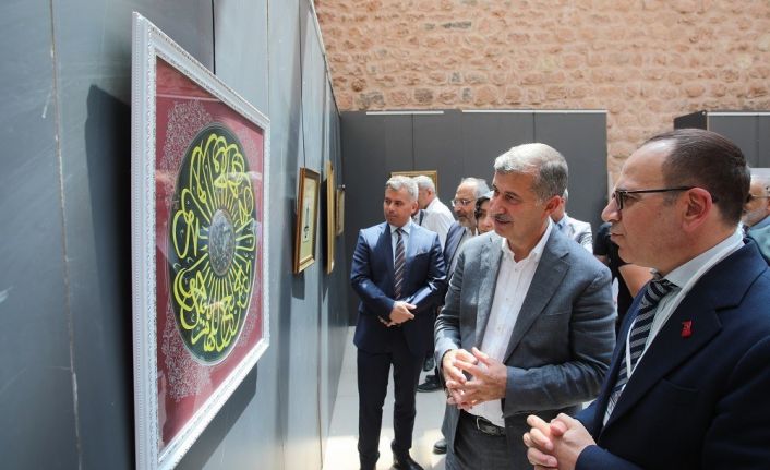 İshak Paşa Sarayı’nda gözdolduran sergi