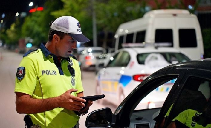 Isparta’da asayiş uygulamasında ruhsatsız av tüfeği ele geçirildi