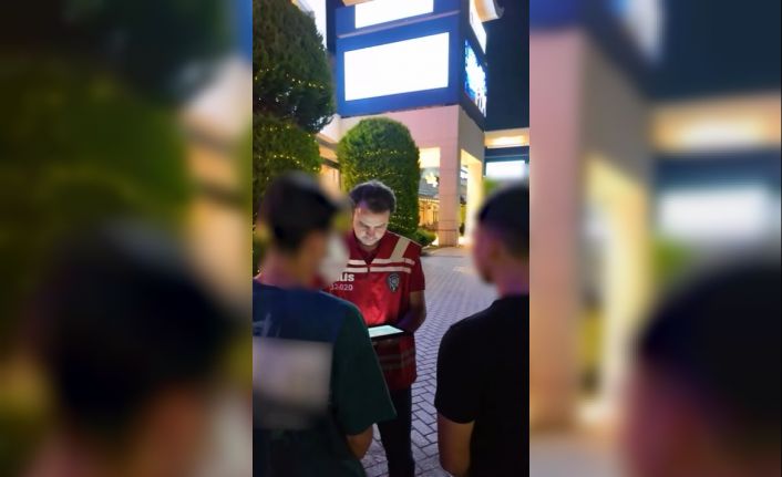 Isparta’da huzur uygulamasında binlerce şahıs kontrol edildi, 43 sürücüye cezai işlem uygulandı