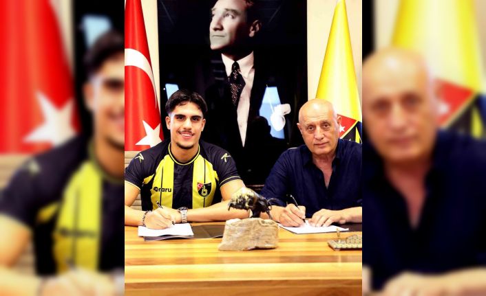 İstanbulspor, genç stoperi renklerine bağladı