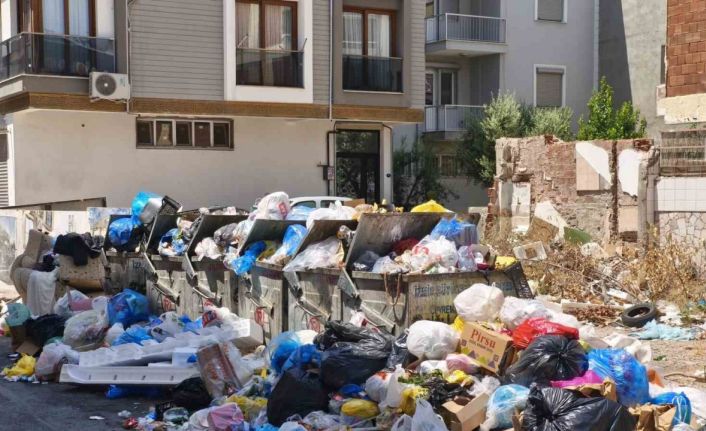 İzmir, kuzeyden güneye çöp kokuyor
