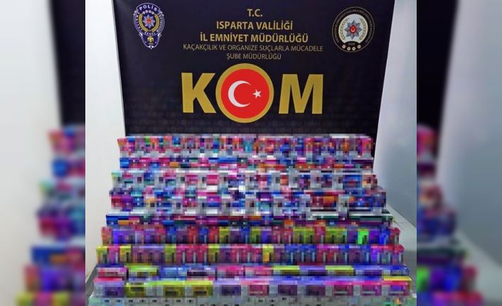 Kaçak elektronik sigara operasyonunda 1.8 milyon liralık ürün ele geçirildi