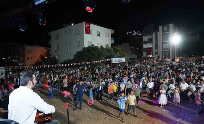 Kahta Belediyesi’nden Cumhuriyet Mahallesi’nde coşkulu yaz şenliği