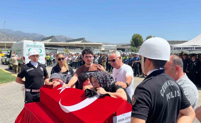 Kalp krizi geçirip hayatını kaybeden polis memuru için tören düzenlendi