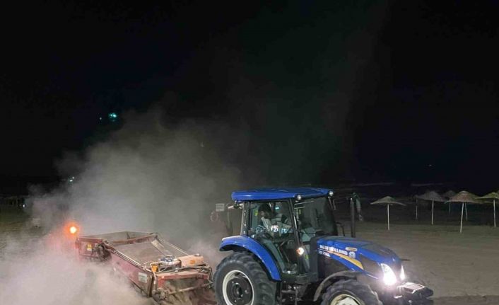 Kandıra sahillerinde 992 ton çöp toplandı