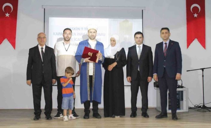 Kapalı Ceza İnfaz Kurumu’ndaki bir hükümlü 12 ayda hafız oldu