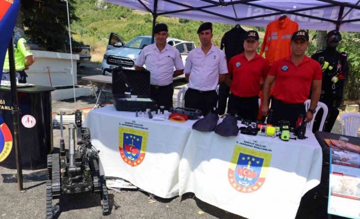 KapıkayaFest’te jandarma standına yoğun ilgi