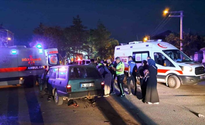 Karaman’da otomobil ile motosiklet çarpıştı: 2 yaralı