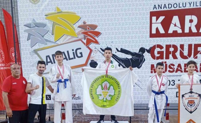 Karateciler Denizli’den madalyalar ile döndü