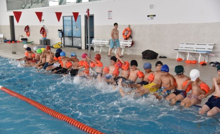 Kartepe yaz spor okulları sezonunu açıyor