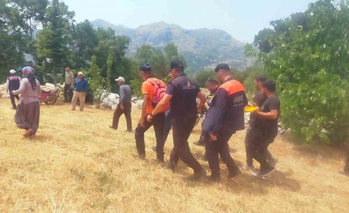 Kayıp Alzheimer hastası yaşlı kadın 12 saat sonra ekiplerce arazide bulundu