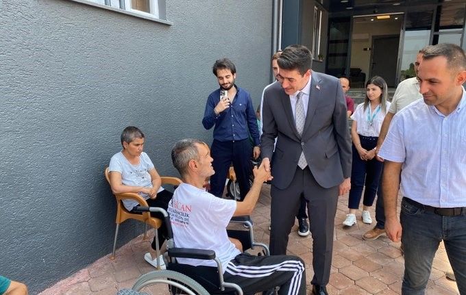 Kaymakam Erdoğan’dan özel bakım merkezlerine ziyaret